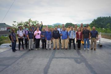 Sesi foto seusai pelatihan 