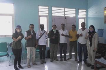 Mari foto bersama, jempol jangan lupa ya :)