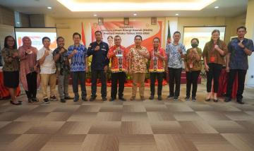 Foto bersama pada sesi pagi 