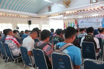 Mahasiswa yang menghadiri acara