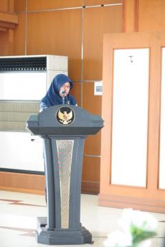 Ibu Ani Wiyanti memberikan sambutan mewakili DJEBTKE-KESDM.